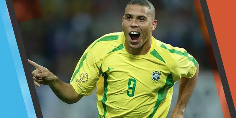 Ronaldo Nazario là một trong những tiền đạo xuất sắc nhất mọi thời đại